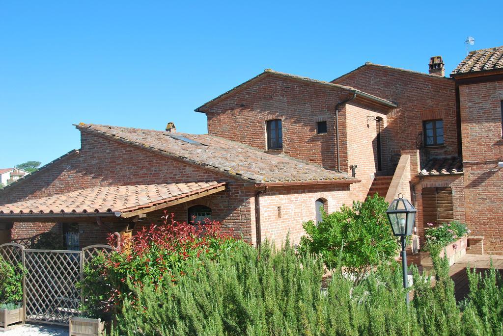 Agriturismo Le Torri Di Porsenna Petrignano Del Lago Екстериор снимка