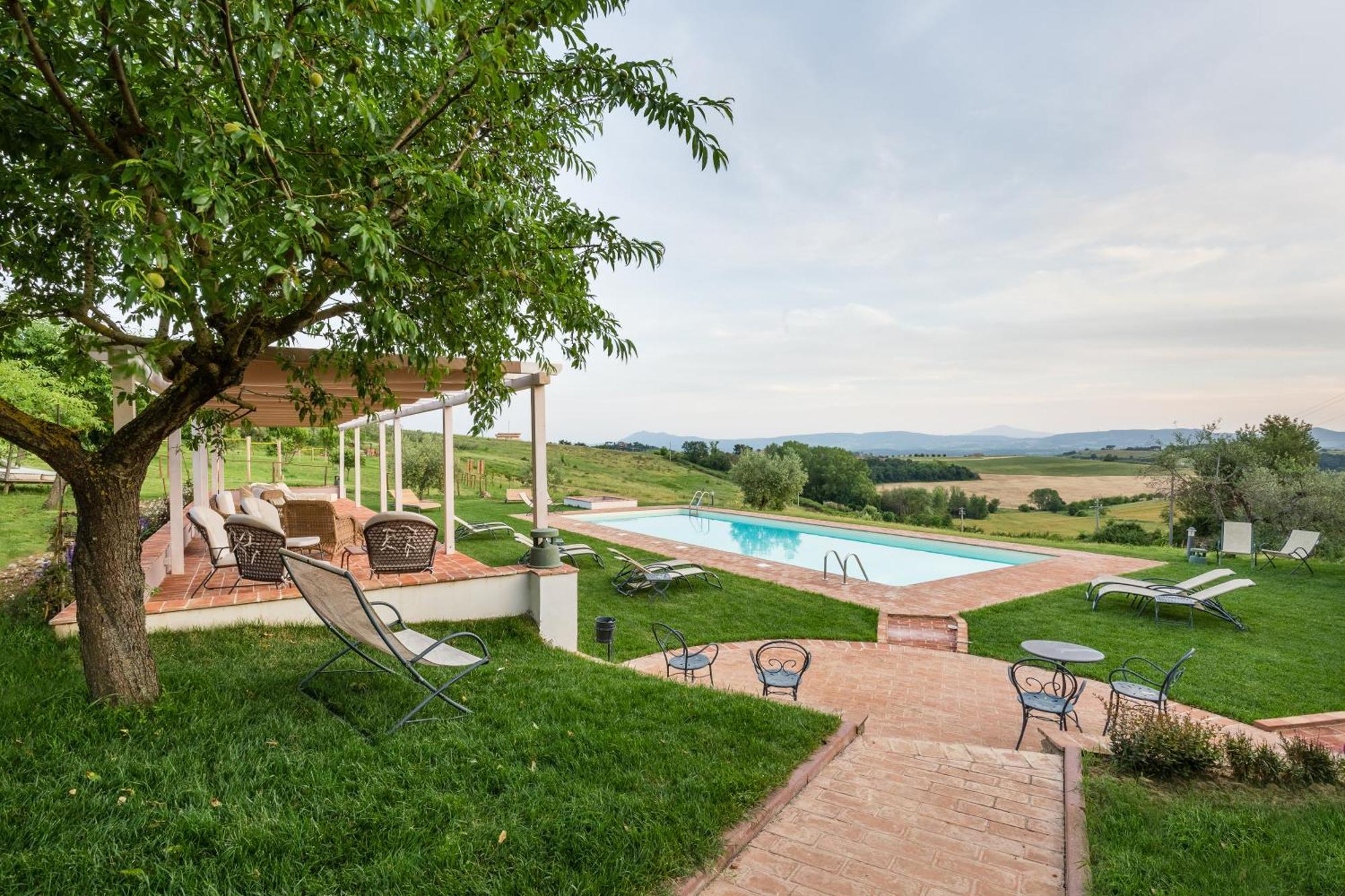 Agriturismo Le Torri Di Porsenna Petrignano Del Lago Екстериор снимка