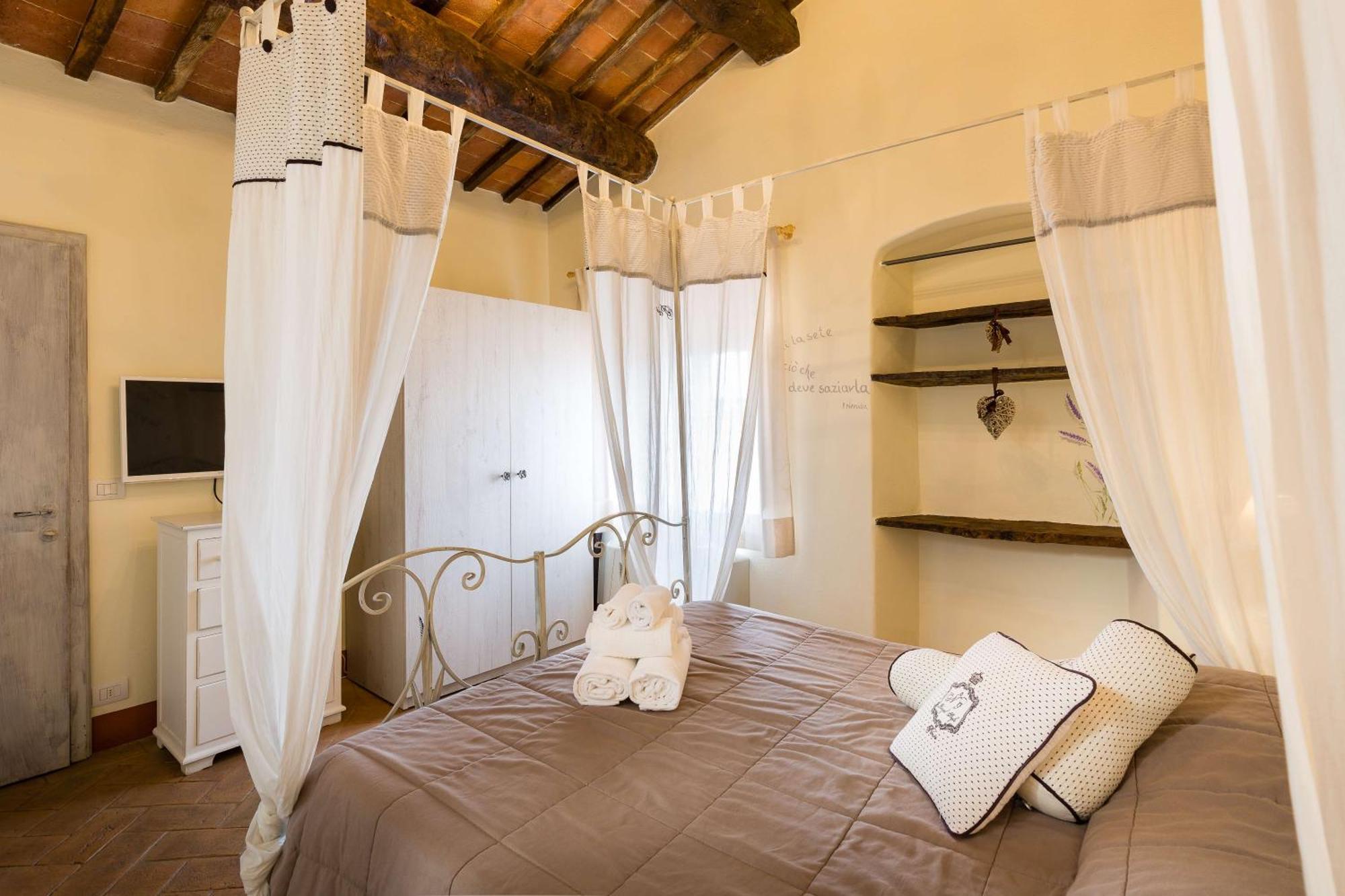 Agriturismo Le Torri Di Porsenna Petrignano Del Lago Екстериор снимка