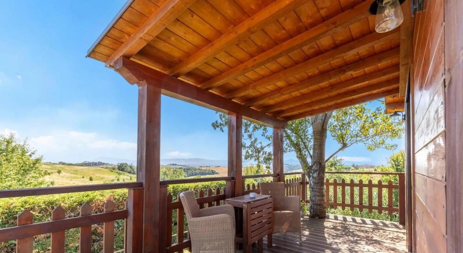Agriturismo Le Torri Di Porsenna Petrignano Del Lago Екстериор снимка