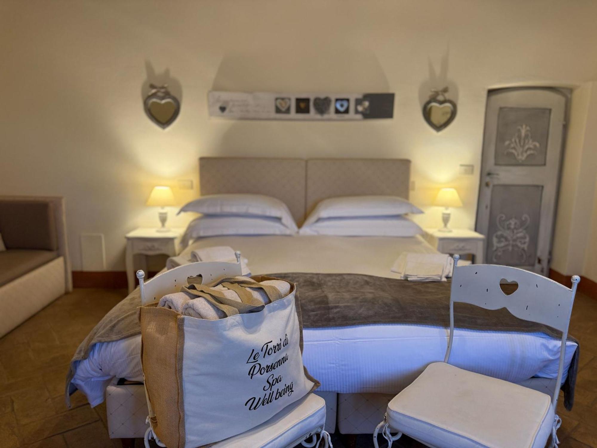 Agriturismo Le Torri Di Porsenna Petrignano Del Lago Екстериор снимка